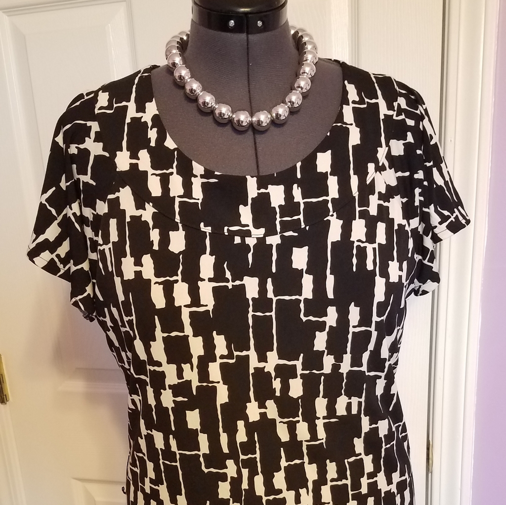 Black & White Printed Top